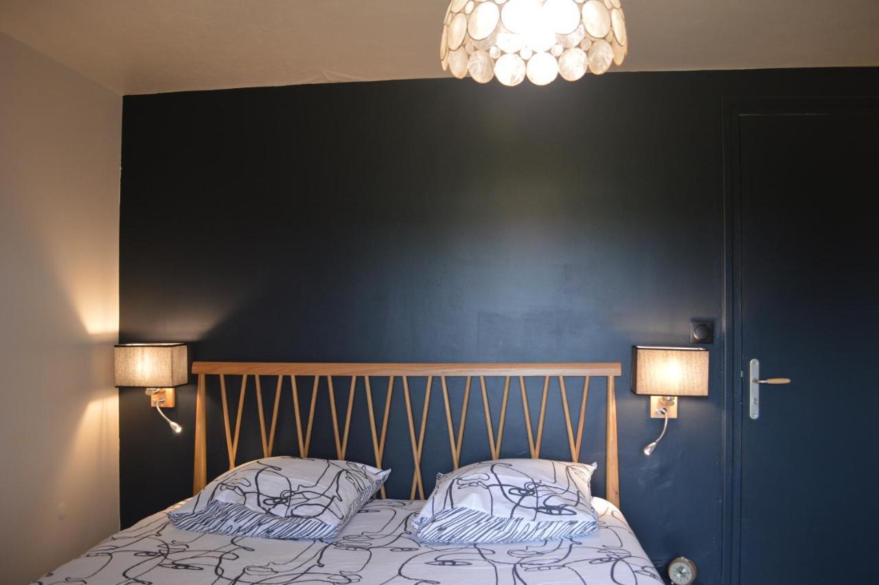 Domaine du pavillon Gîte 15 personnes Issy-l'Eveque Extérieur photo